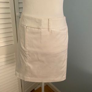 NWOT Ann Taylor Loft White mini skirt